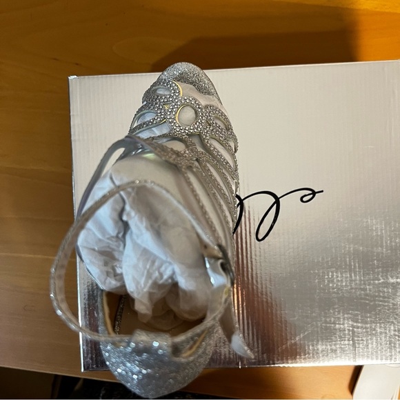 NIB Ellie Silver Platform Heeled Glitter Sandals Stilettos sz 6 - Picture 10 of 12